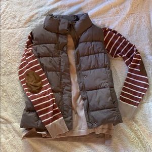 Gap puffer vest
